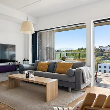 Modern With A View, Location! Τρόμσο