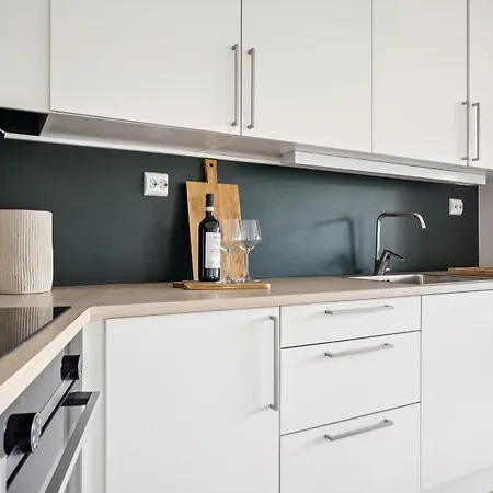 Modern With A View, Location!